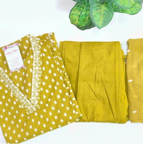 Ethnic Vibes Mustard 60s Cotton Kurta Set,