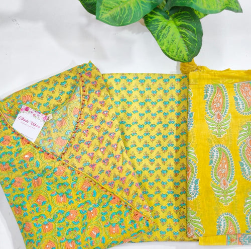 Golden Yellow 60s Cotton Anghrakha Anarkali Set