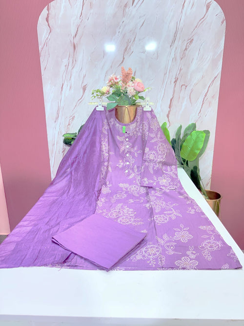 Lavender Rayon Floral Print Plus Size Suit Set