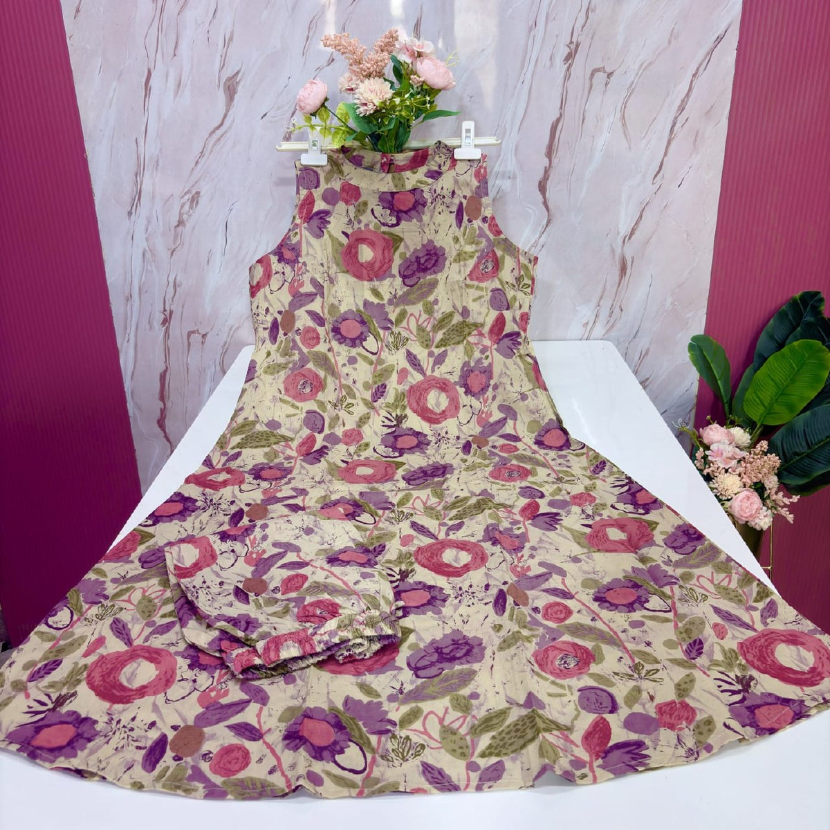 Sixties Count Cotton Floral Plazo Set