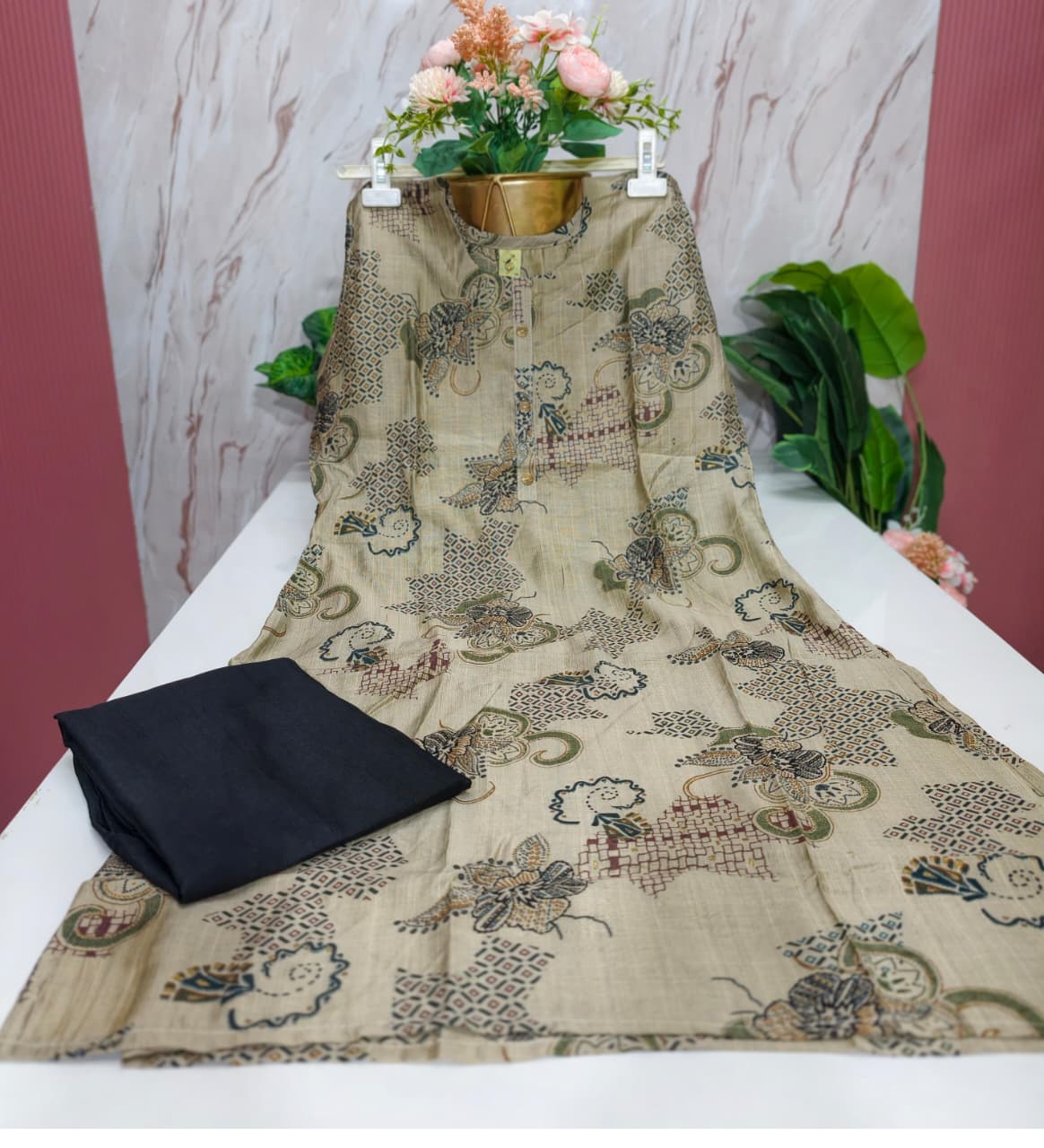 Vatican Fabric Straight Cut Kurti with Pants