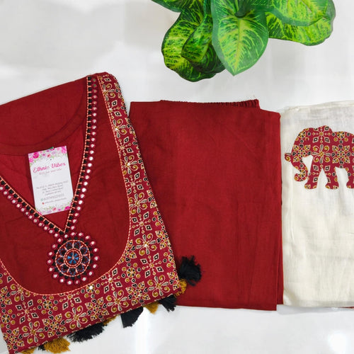 Dabu Cotton 3-Piece Kurti Set Elephant motif Dupatta