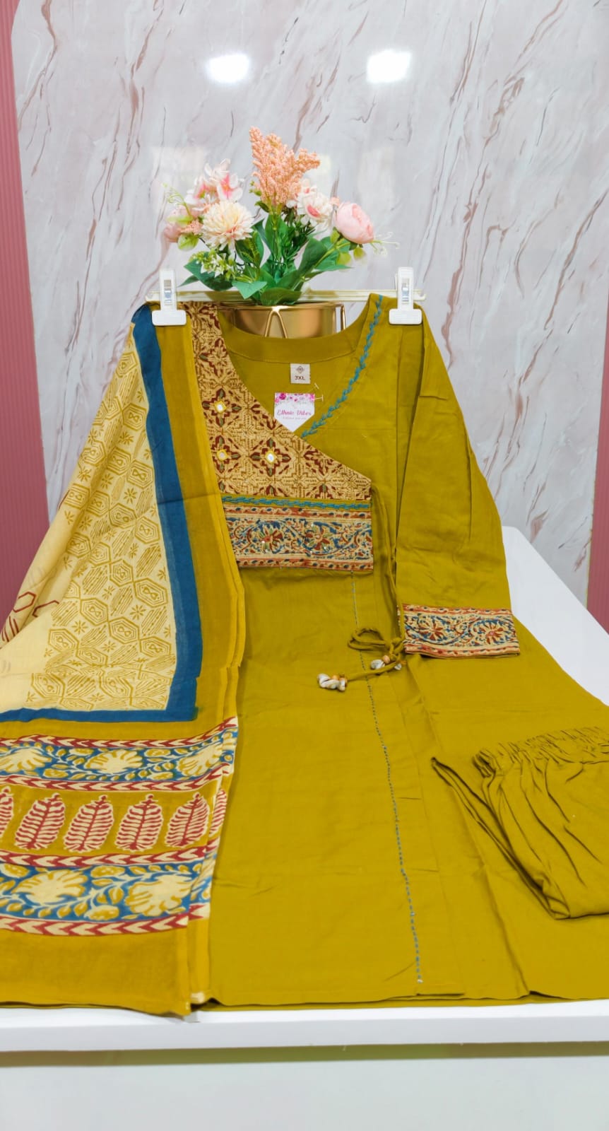 Premium Kalamkari A-Line 3-Piece Kurti Set