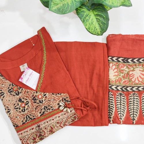Premium Kalamkari A-Line 3-Piece Kurti Set