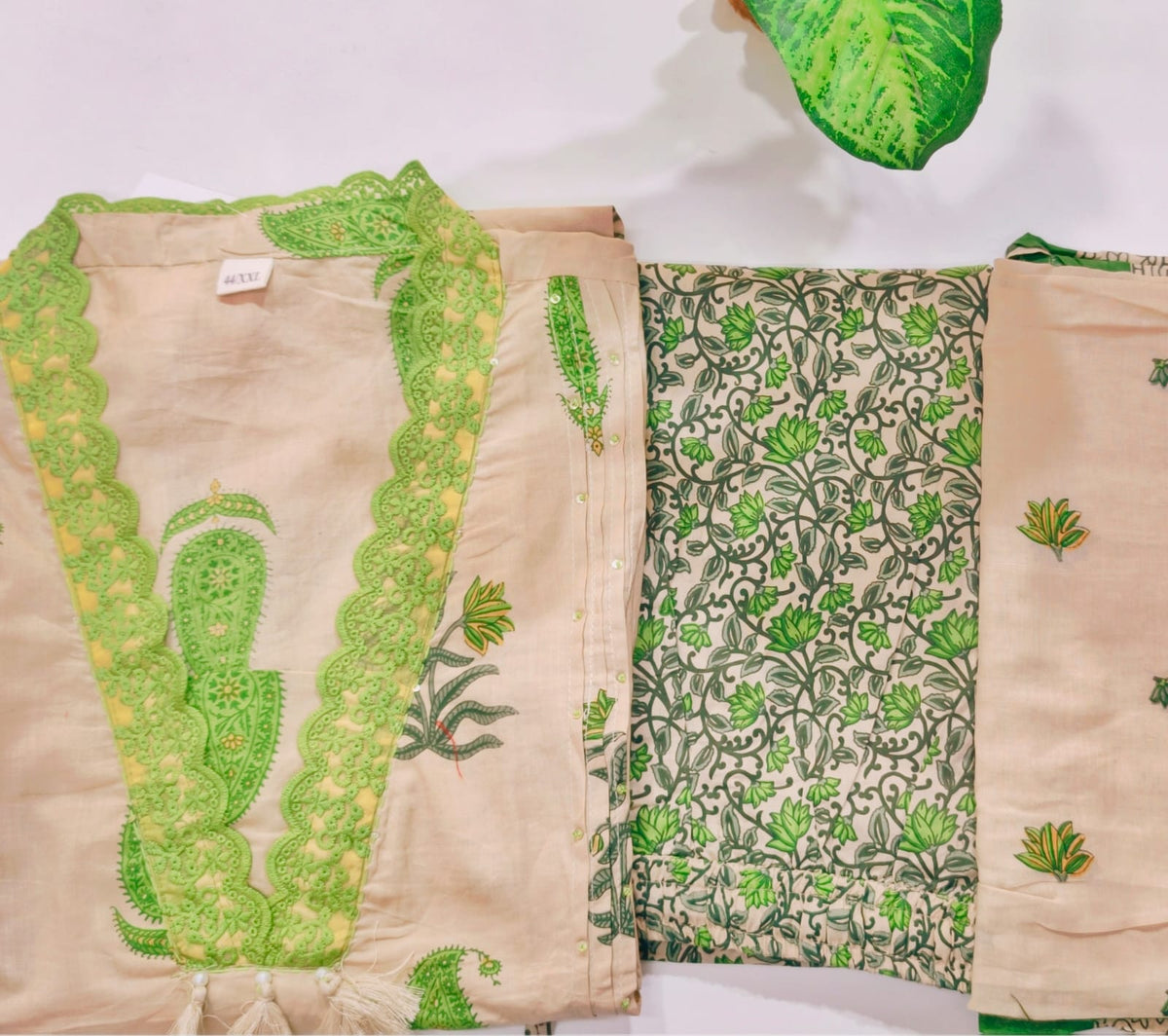 Premium 60's Cotton Green Print A-Line Kurti Set