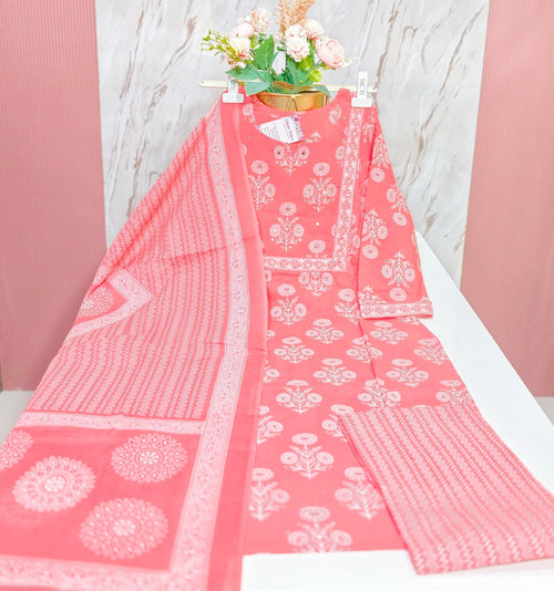 ❤️ Red 60's Pure Cotton 3-Piece Kurti Set ❤️