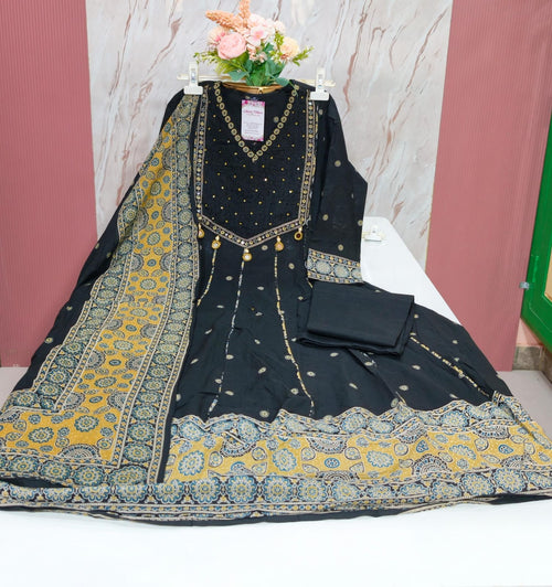 Premium 60s Cotton Anarkali 3-Piece Set