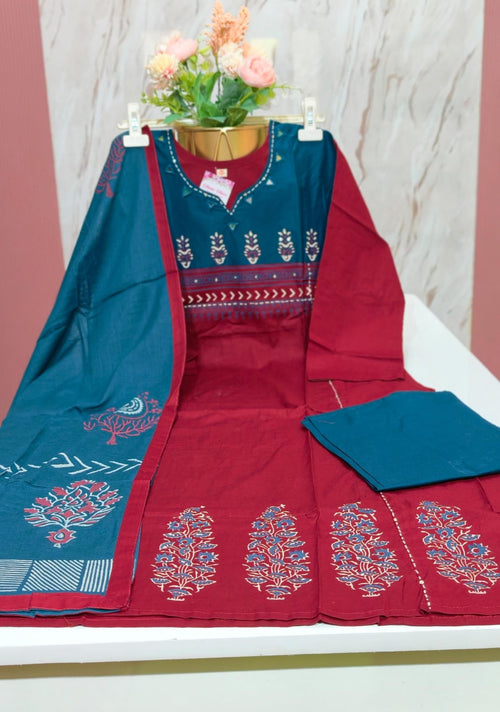 ❤️ Cambric Cotton A-Line Kurti Set