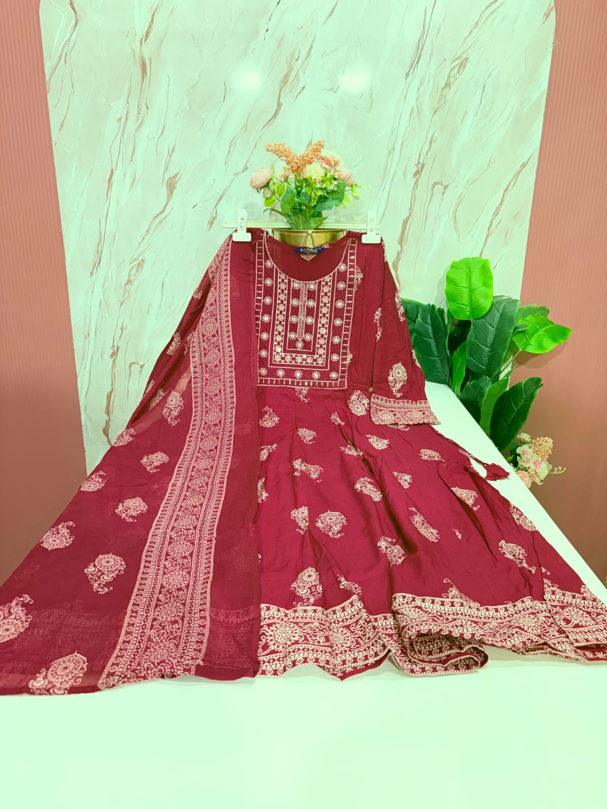 Rayon Single Umbrella Kurti Set with Dupatta – Red | Ethnic Print