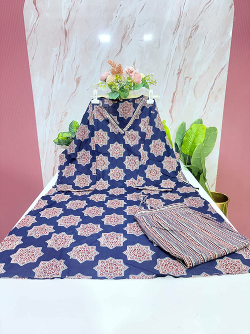 Plus Size Cotton Straight Cut Co-ord Set | V-Neck Kurti & Straight Pant