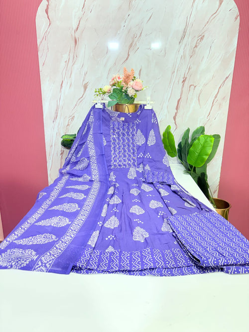 Plus Size Rayon Umbrella Kurta Set | 3-Piece Printed Kurti with Cotton Dupatta & Palazzo Pants | Lavender Purple