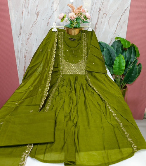 Plus Size Mul Chanderi A-Line Umbrella Kurti Set with Embroidered Dupatta | 3-Piece Ethnic Wear - Bottle Green