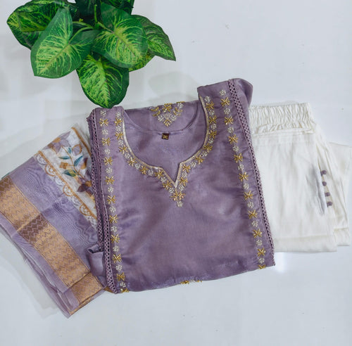 Plus Size Lavender Glass Fabric Straight Cut Kurti Set with Organza Dupatta | 3-Piece Ethnic Wear