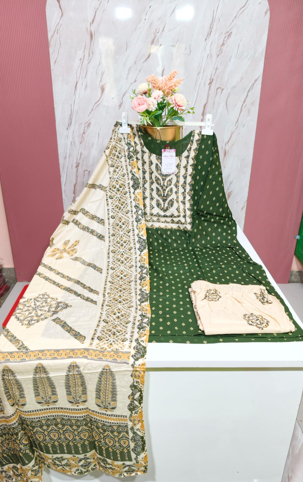 Rayon Straight Cut Kurthi Set with Dupatta