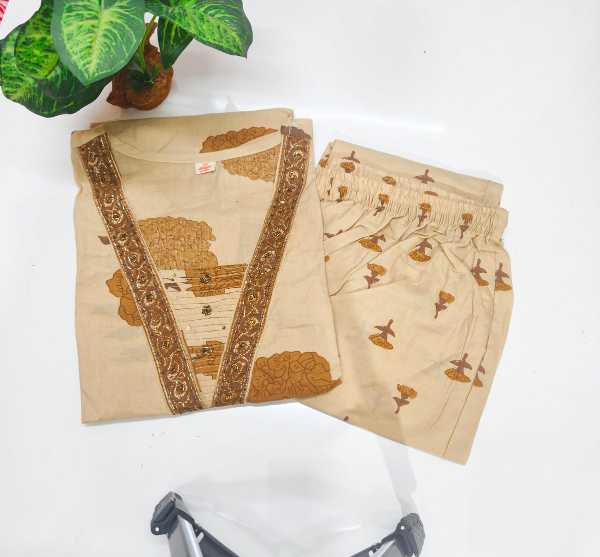 60s Count Cotton Kurti with Embroidery Work